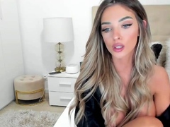 Gorgeous Blonde Pornstar Babe Kayden Kross Masturbates